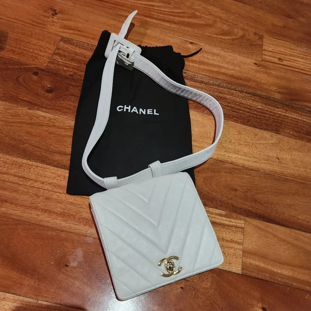 Auth Chanel Vintage Belt Bag - Picture 1 of 12